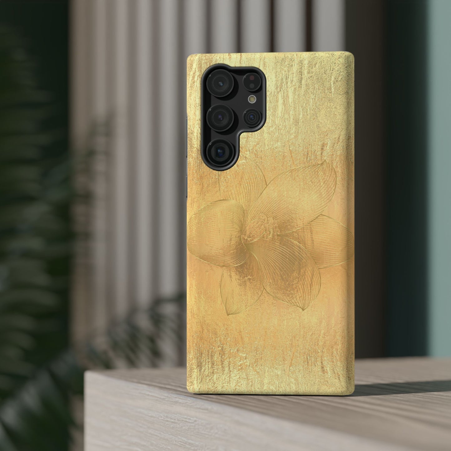 Flowers that Feast On Gold Case
